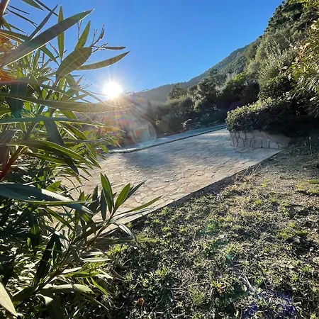 Paradis Corse A Louer Entre Terre Et Pour 2 Personnes *