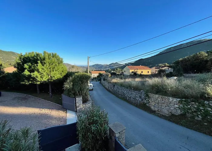 Paradis Corse A Louer Entre Terre Et Pour 2 Personnes *