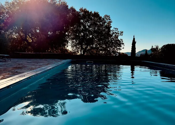 Paradis Corse A Louer Entre Terre Et Pour 2 Personnes *