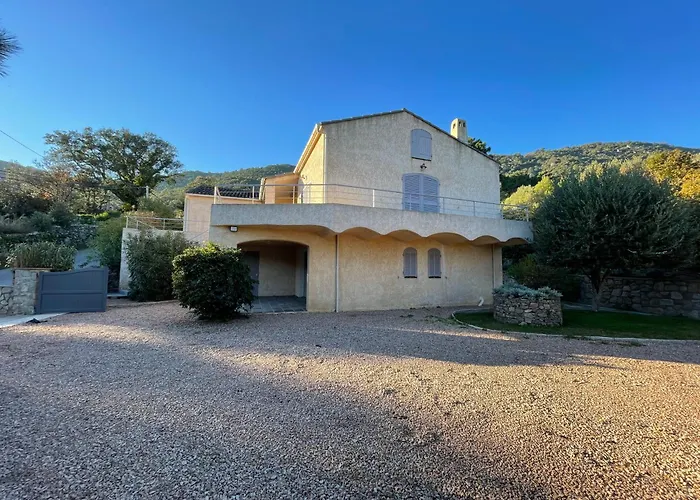 Apartment Paradis Corse A Louer Entre Terre Et Pour 2 Personnes *